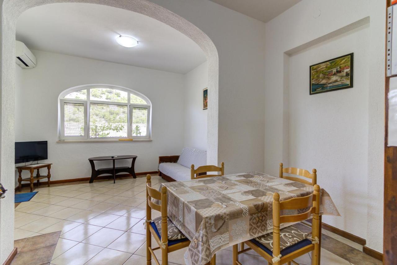 Dora Apartment Senj  Ngoại thất bức ảnh