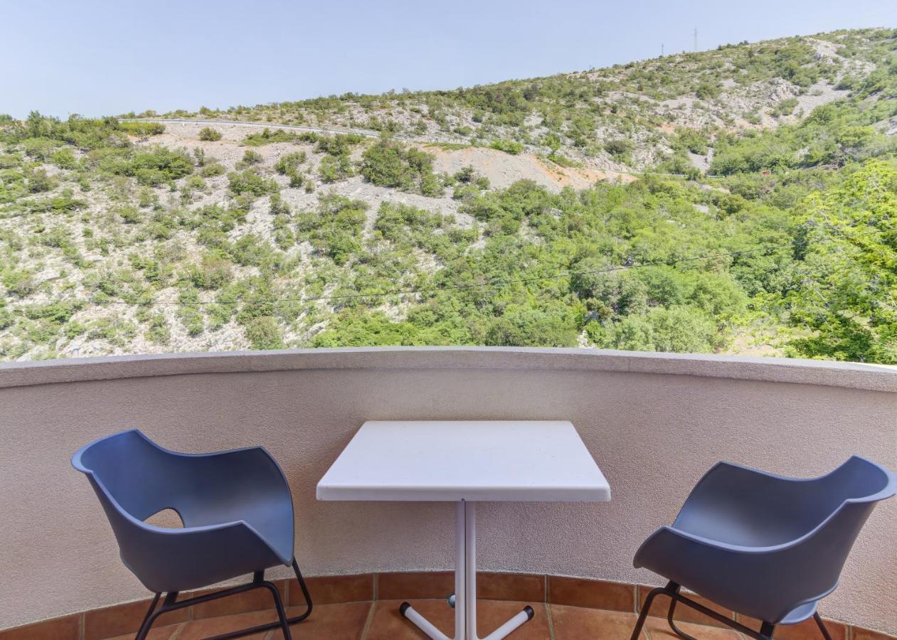 Dora Apartment Senj  Ngoại thất bức ảnh